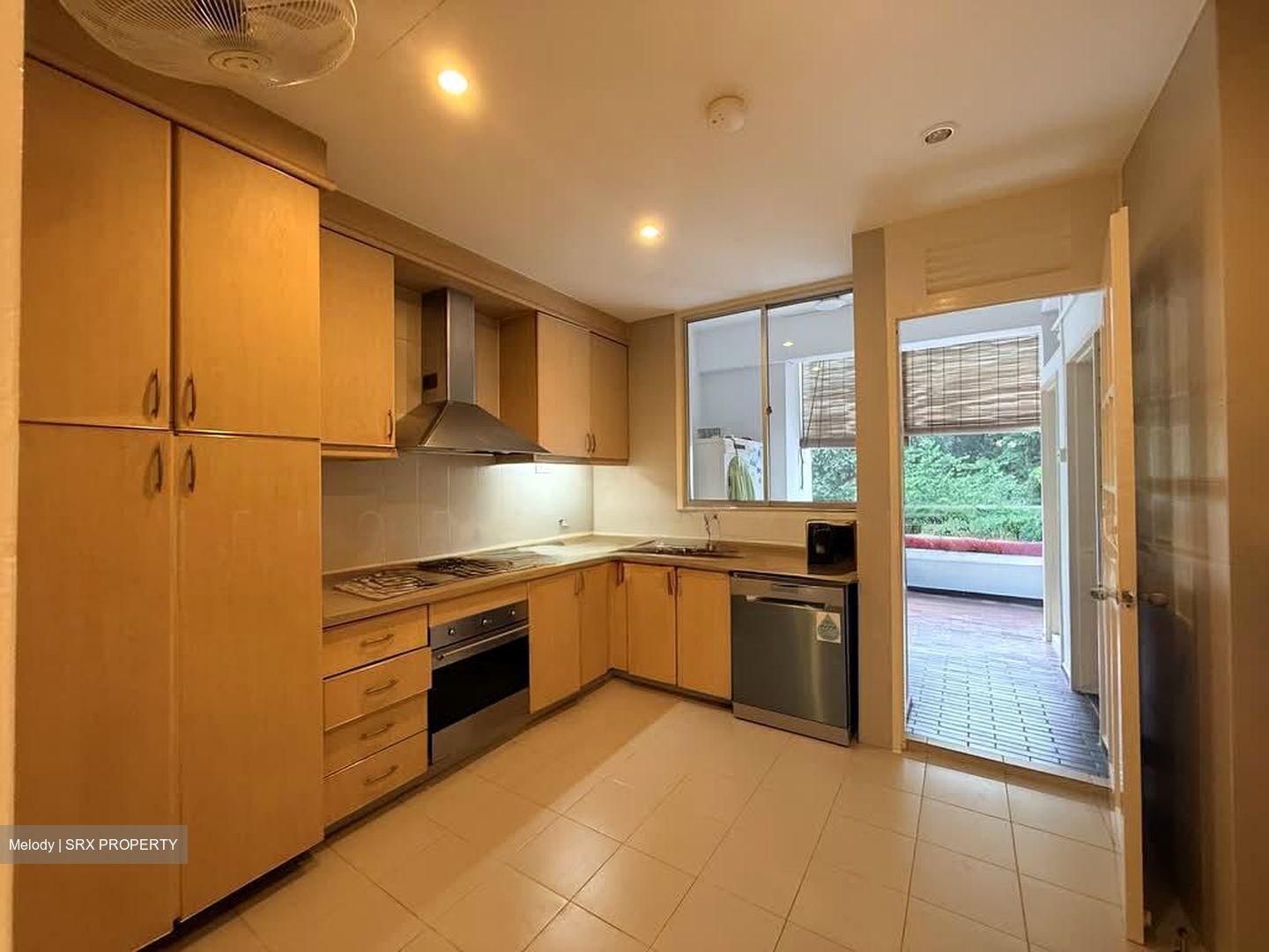 Villa Delle Rose (D10), Condominium #571596851